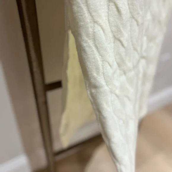 PrettyLittleThing Cream Cable Knit Maxi Dress Mock Neck Women’s Size XS NWT - Picture 5 of 9